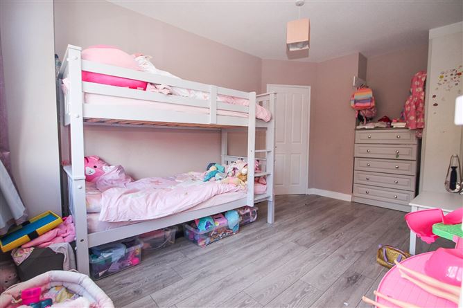 38 Ferncourt View, Ballycullen, Dublin 24
