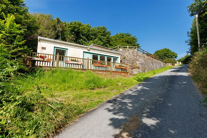 Cabin Point, Monatrea East, Kinsalebeg, Waterford