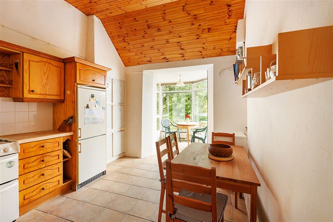 Cabin Point, Monatrea East, Kinsalebeg, Waterford