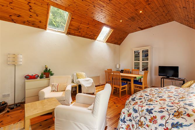 Cabin Point, Monatrea East, Kinsalebeg, Waterford