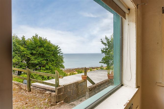 Cabin Point, Monatrea East, Kinsalebeg, Waterford