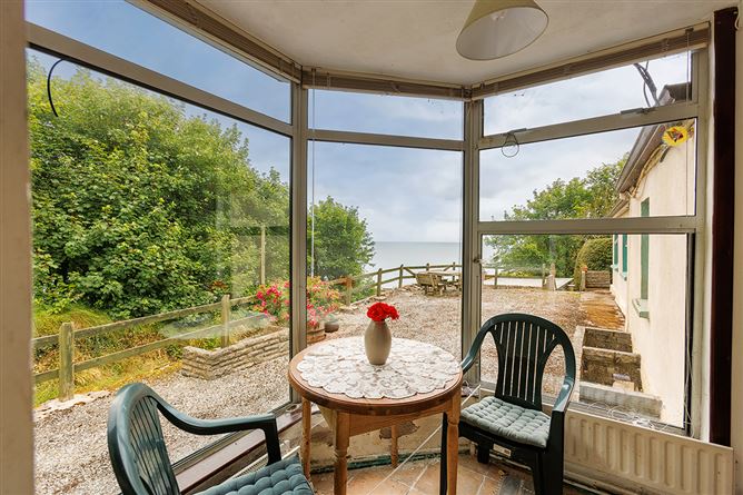 Cabin Point, Monatrea East, Kinsalebeg, Waterford