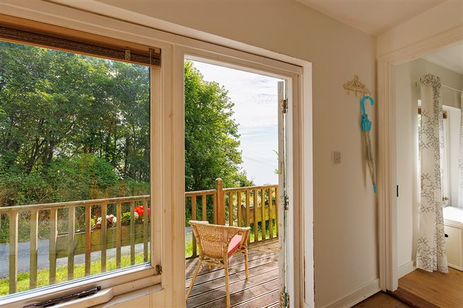 Cabin Point, Monatrea East, Kinsalebeg, Waterford