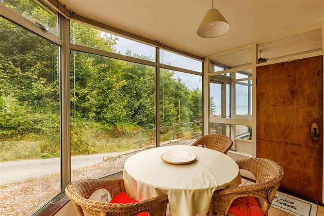 Cabin Point, Monatrea East, Kinsalebeg, Waterford