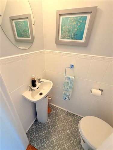 8 Pembroke Meadows, Pembroke Wood, Passage West, Cork