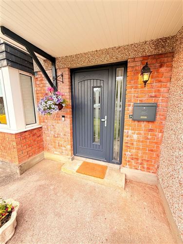 8 Pembroke Meadows, Pembroke Wood, Passage West, Cork