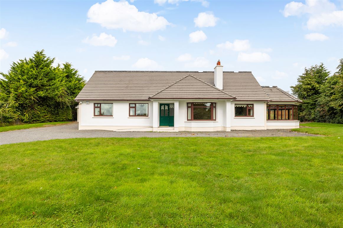 Fern, Cribbons Lane, Rathangan, Co. Kildare