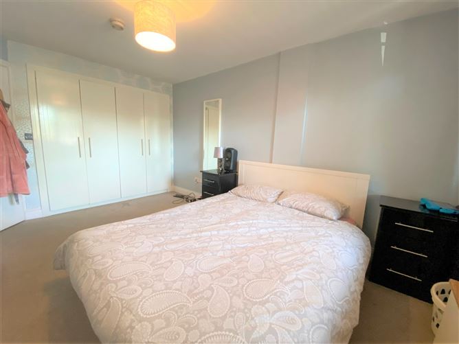 4 Chapelgate, Aylesbury, Dublin 24