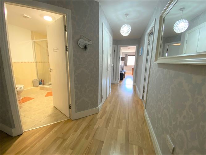 4 Chapelgate, Aylesbury, Dublin 24
