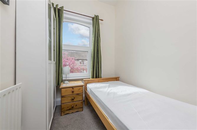 Photo 12 of 17 — 4 Windsor Villas, Philipsburgh Avenue, Dublin 3