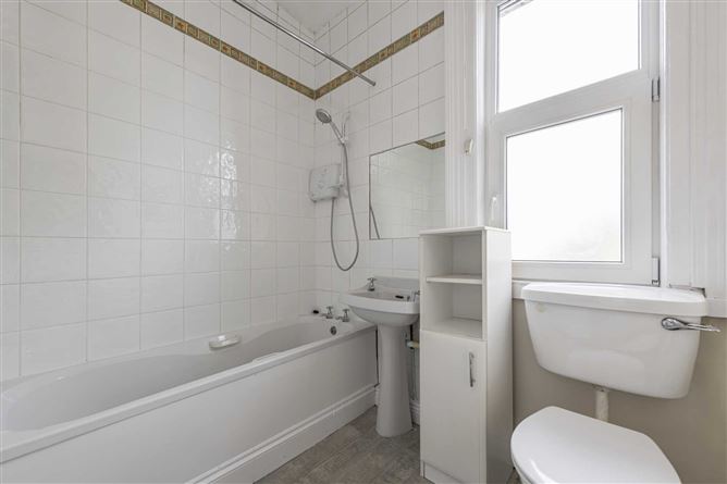 Photo 9 of 17 — 4 Windsor Villas, Philipsburgh Avenue, Dublin 3