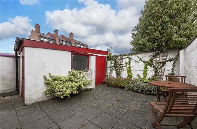 Photo 7 of 17 — 4 Windsor Villas, Philipsburgh Avenue, Dublin 3