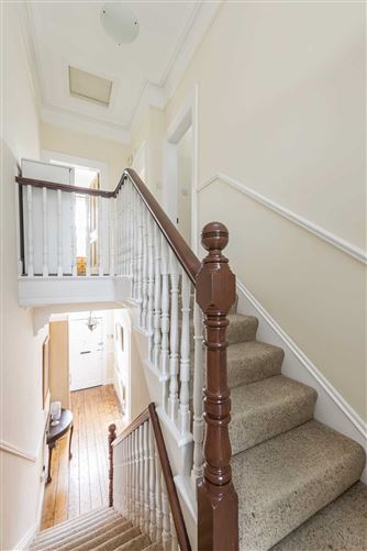 Photo 11 of 17 — 4 Windsor Villas, Philipsburgh Avenue, Dublin 3
