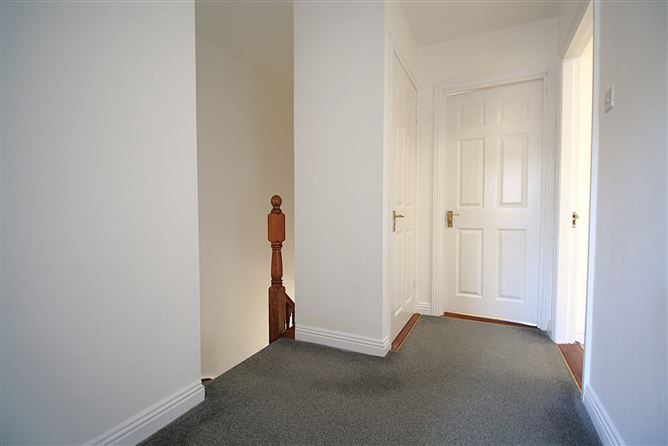 25 Crosbie Place, Little Barrack Street, Carlow