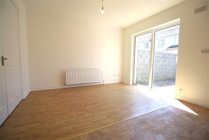 25 Crosbie Place, Little Barrack Street, Carlow