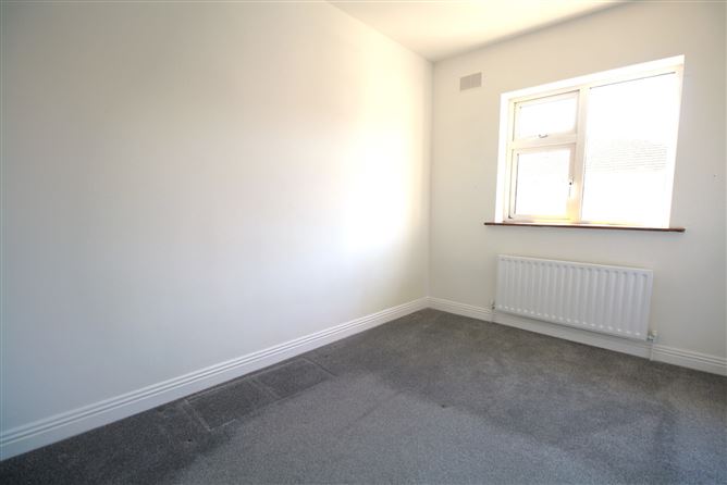 25 Crosbie Place, Little Barrack Street, Carlow