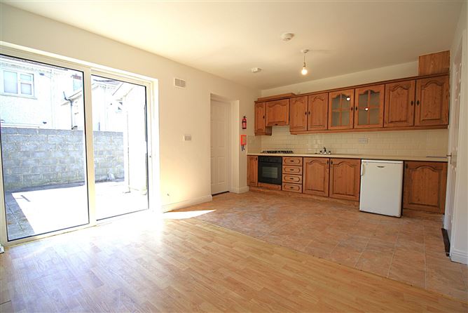 25 Crosbie Place, Little Barrack Street, Carlow