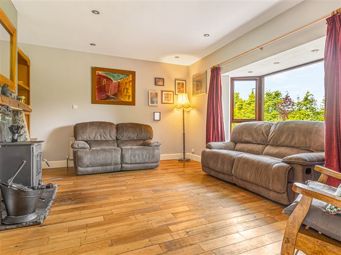 Substantial Residence On c. 1 Acre / 0.404 HA,, Donard, Wicklow
