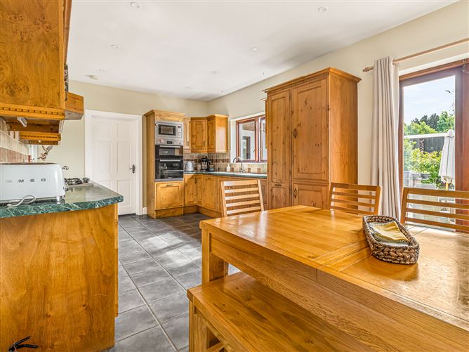 Substantial Residence On c. 1 Acre / 0.404 HA,, Donard, Wicklow