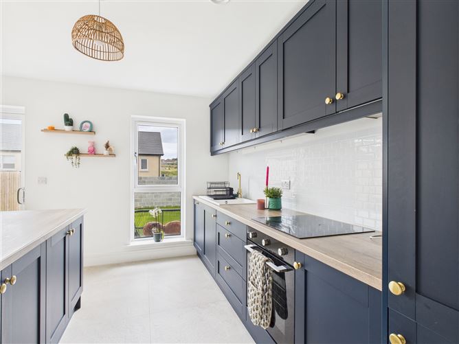 35 The Brook Mountfield , Tramore, Waterford