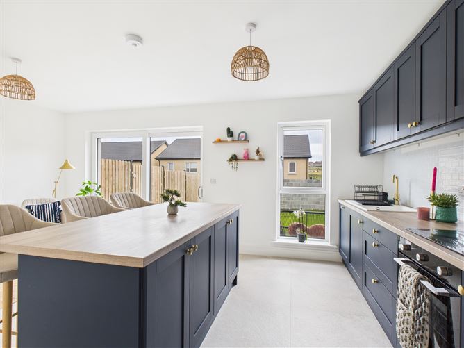 35 The Brook Mountfield , Tramore, Waterford