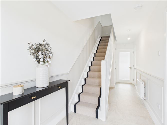 35 The Brook Mountfield , Tramore, Waterford