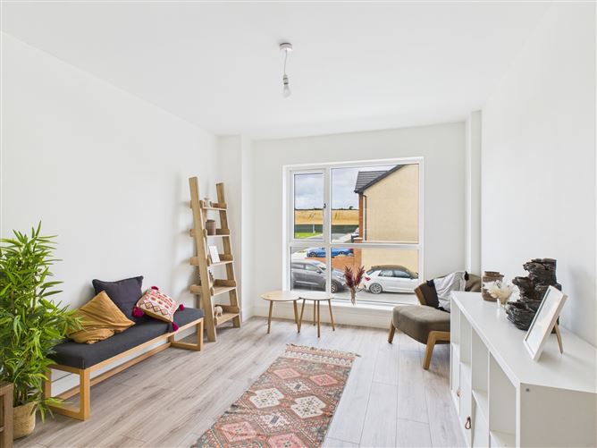 35 The Brook Mountfield , Tramore, Waterford