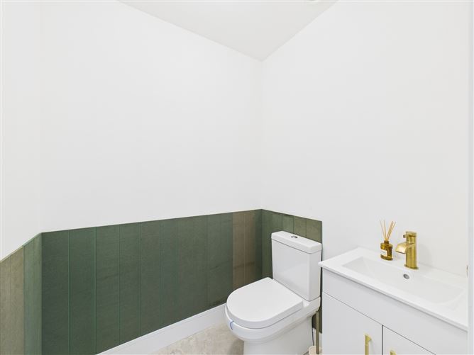 35 The Brook Mountfield , Tramore, Waterford
