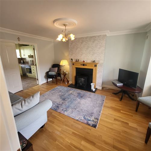 6 Crofton Court Lough RInn, Mohill, Leitrim