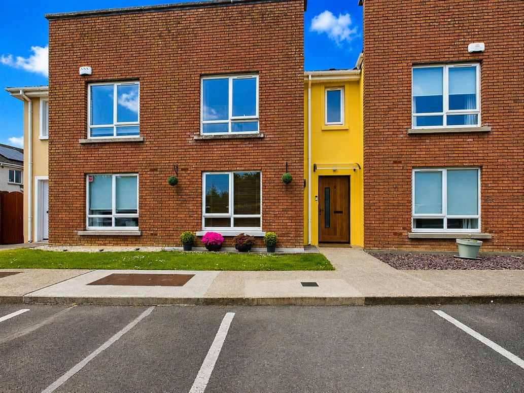 12 Grange Hall, Dunshaughlin, Meath