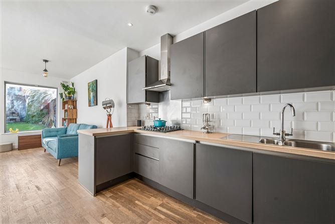 7 Lauderdale Terrace, South City Centre,   Dublin 8