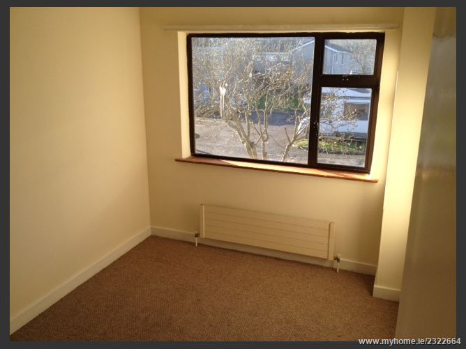 78 Greenhills Court, Douglas, Cork City Barry Auctioneers & Valuers