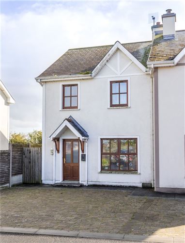 No 14 Cnoc Na Gaoithe, Lanesborough, Co. Longford