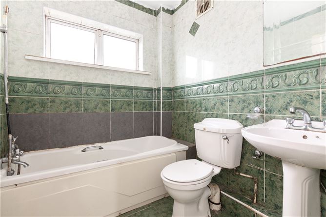 4 The Crescent, Seatown Park, Swords, Co. Dublin