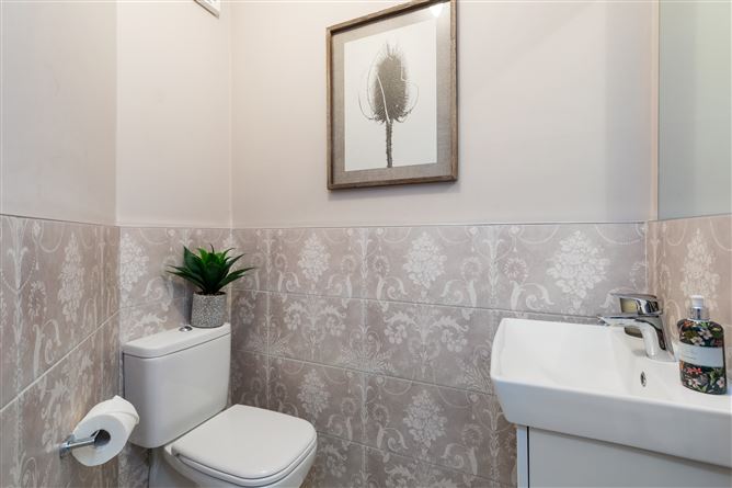 10 Linden Place, Blackrock, County Dublin