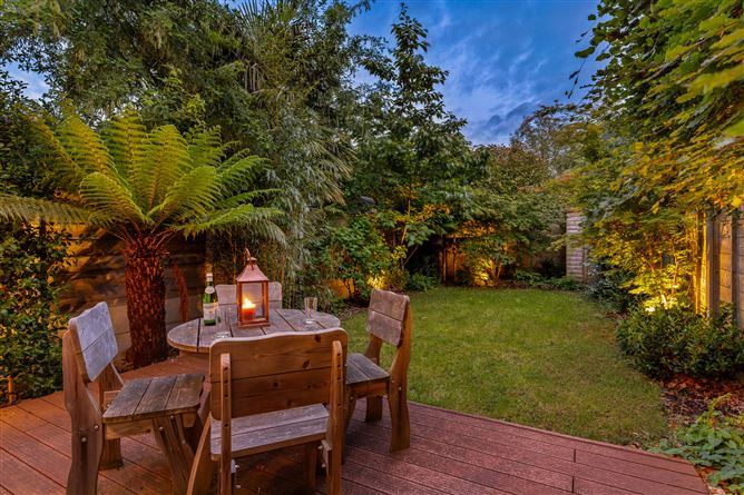 10 Linden Place, Blackrock, County Dublin