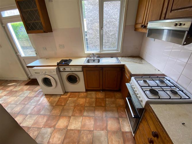 27 Rathmore Park, Richmond Hill, Cork City, Cork