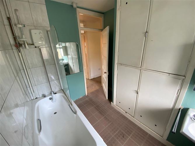 27 Rathmore Park, Richmond Hill, Cork City, Cork