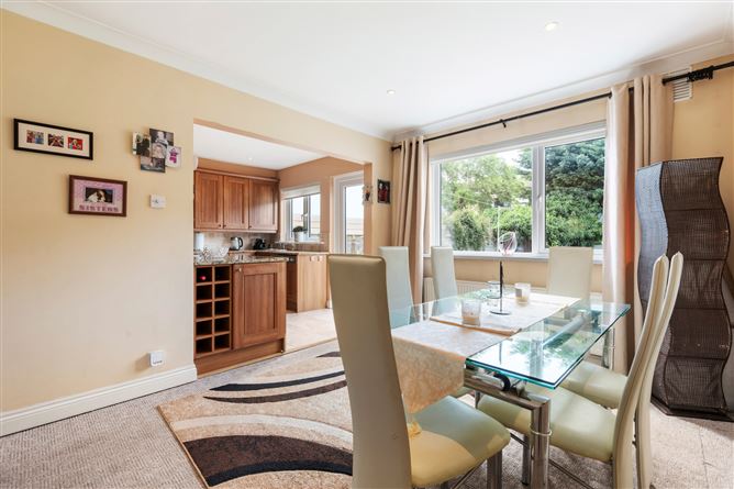 23 Bayview Drive, Killiney