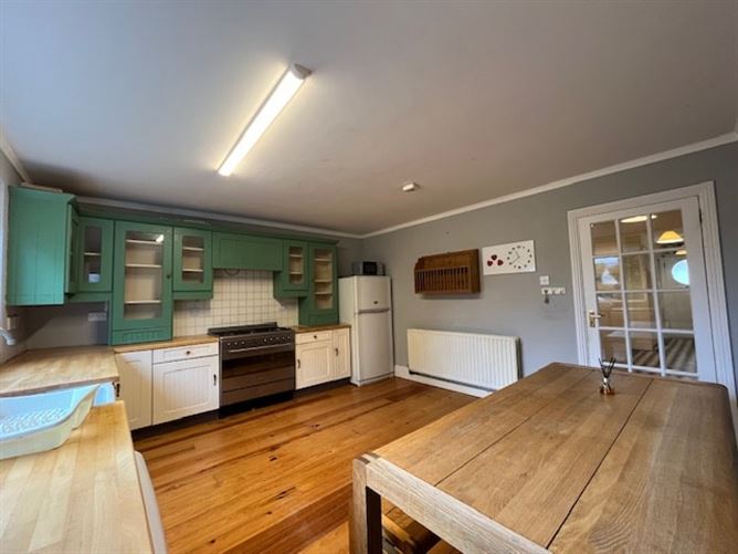 Honey Park Cottages, Sallynoggin, Co. Dublin