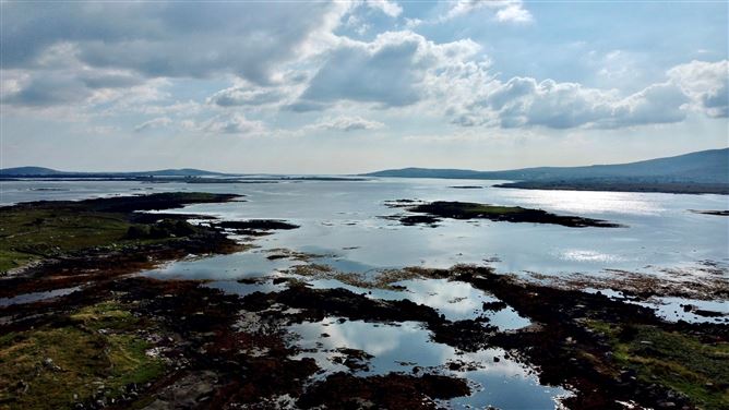 Cloch A'leachta, Turlough, Rosmuck, Galway