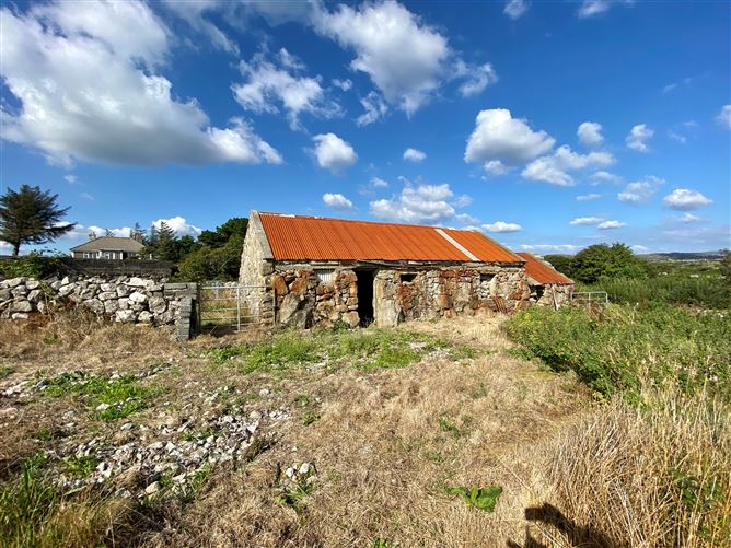 Cloch A'leachta, Turlough, Rosmuck, Galway
