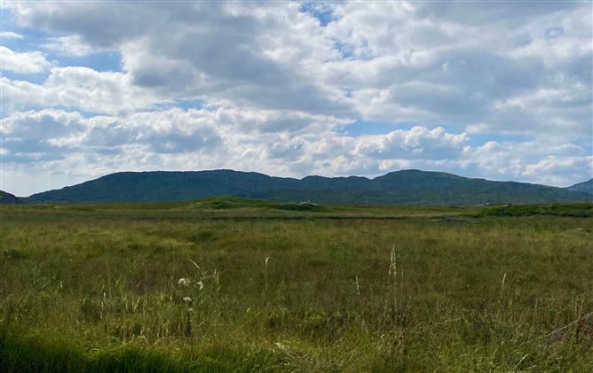 Cloch A'leachta, Turlough, Rosmuck, Galway