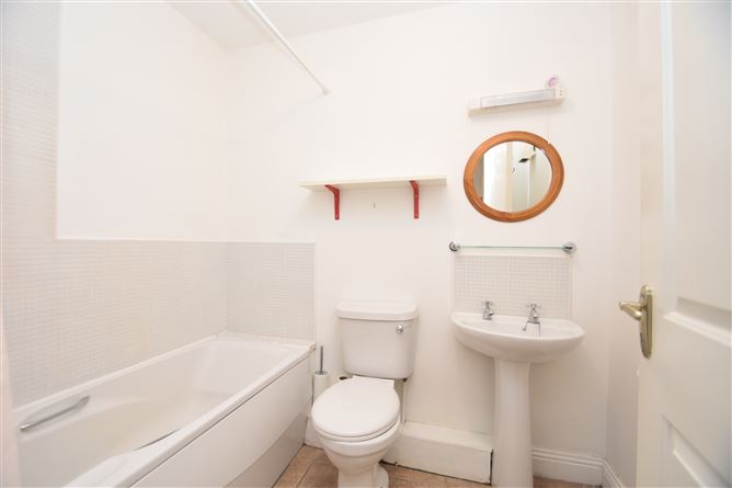 30 Milton Hall, Dublin Road, Swords, County Dublin