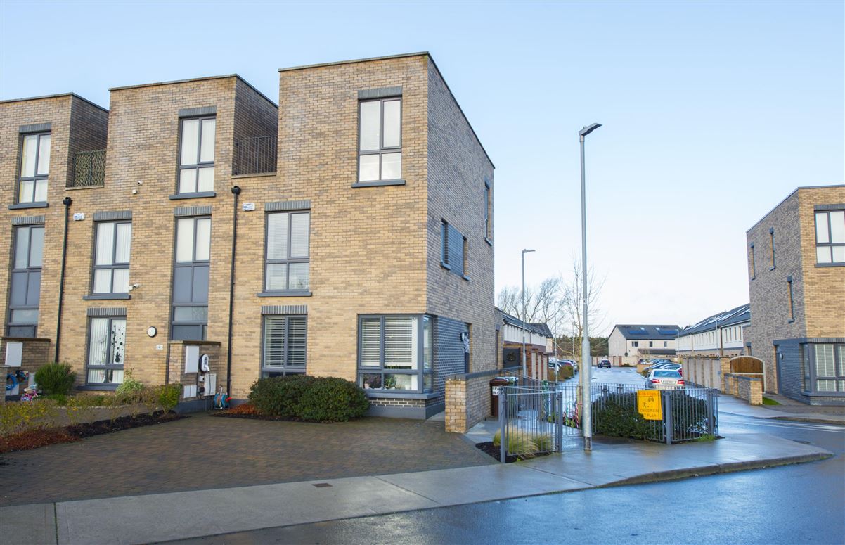 2 Hallwell Road, Adamstown, Lucan, Dublin