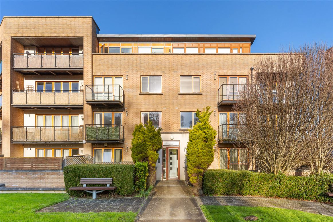 35 Belarmine Hall, Belarmine, Stepaside, Dublin 18