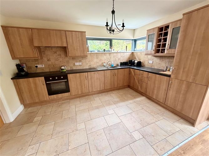 5 Allenbrook, Drumshanbo, Leitrim