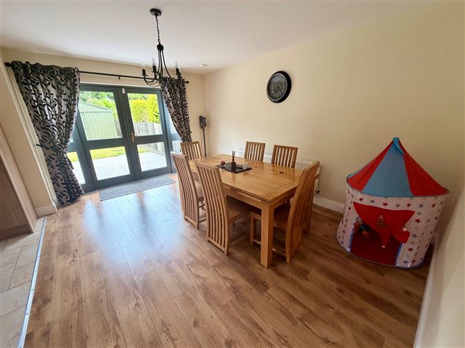 Photo 10 of 16 — 5 Allenbrook, Drumshanbo, Leitrim