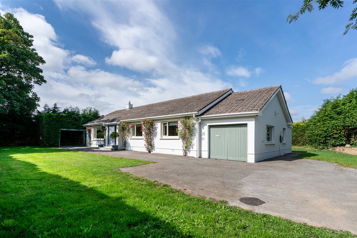 'Skye View House' on c. 0.3 Acre, Golden Falls, Ballymore Eustace, Kildare