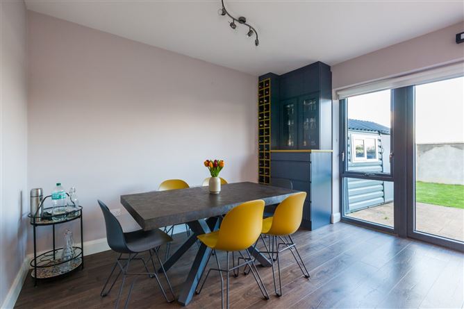 7 Hollywoodrath Crescent, Hollystown, Dublin 15